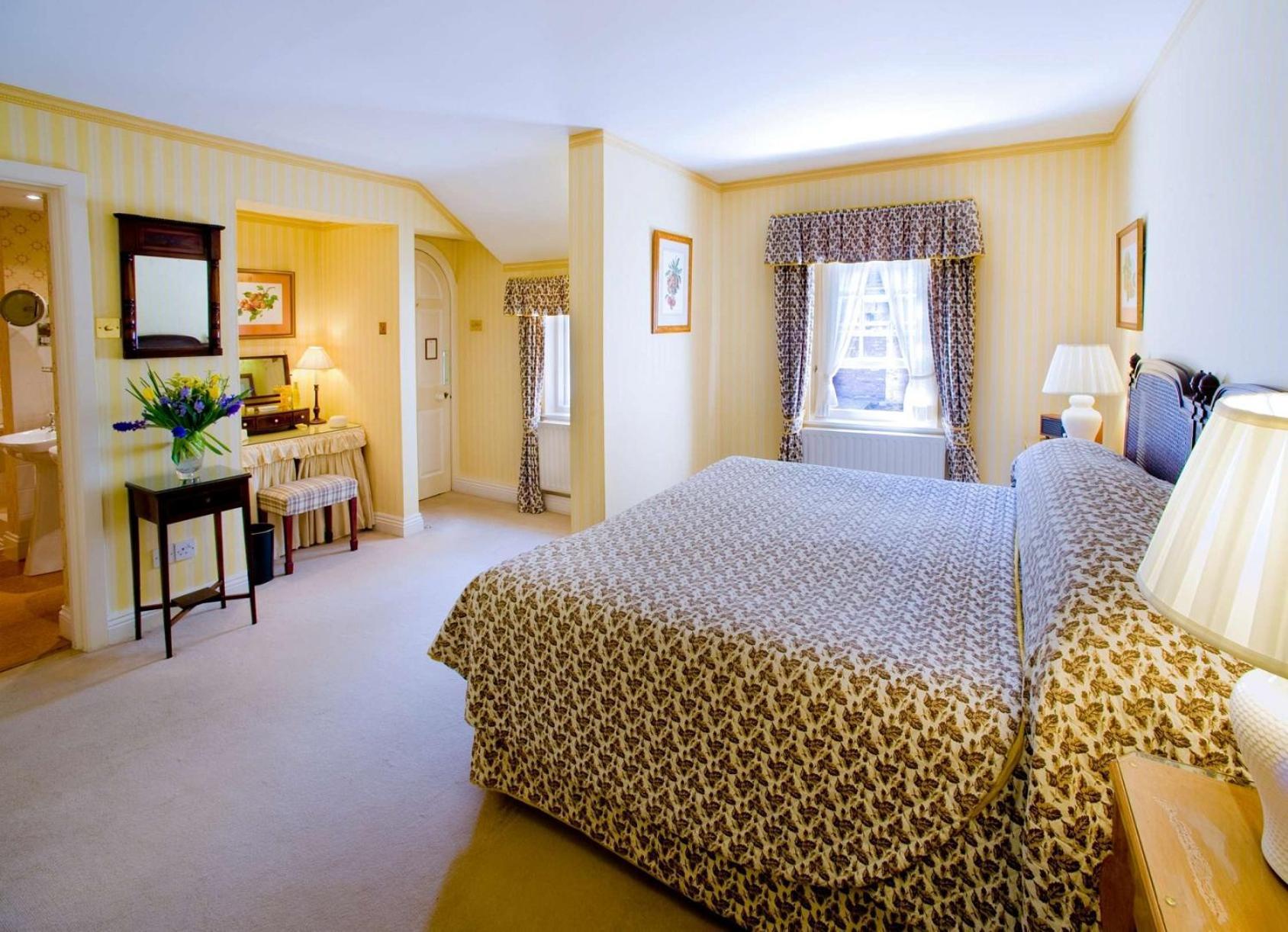 One-Bedroom Suite